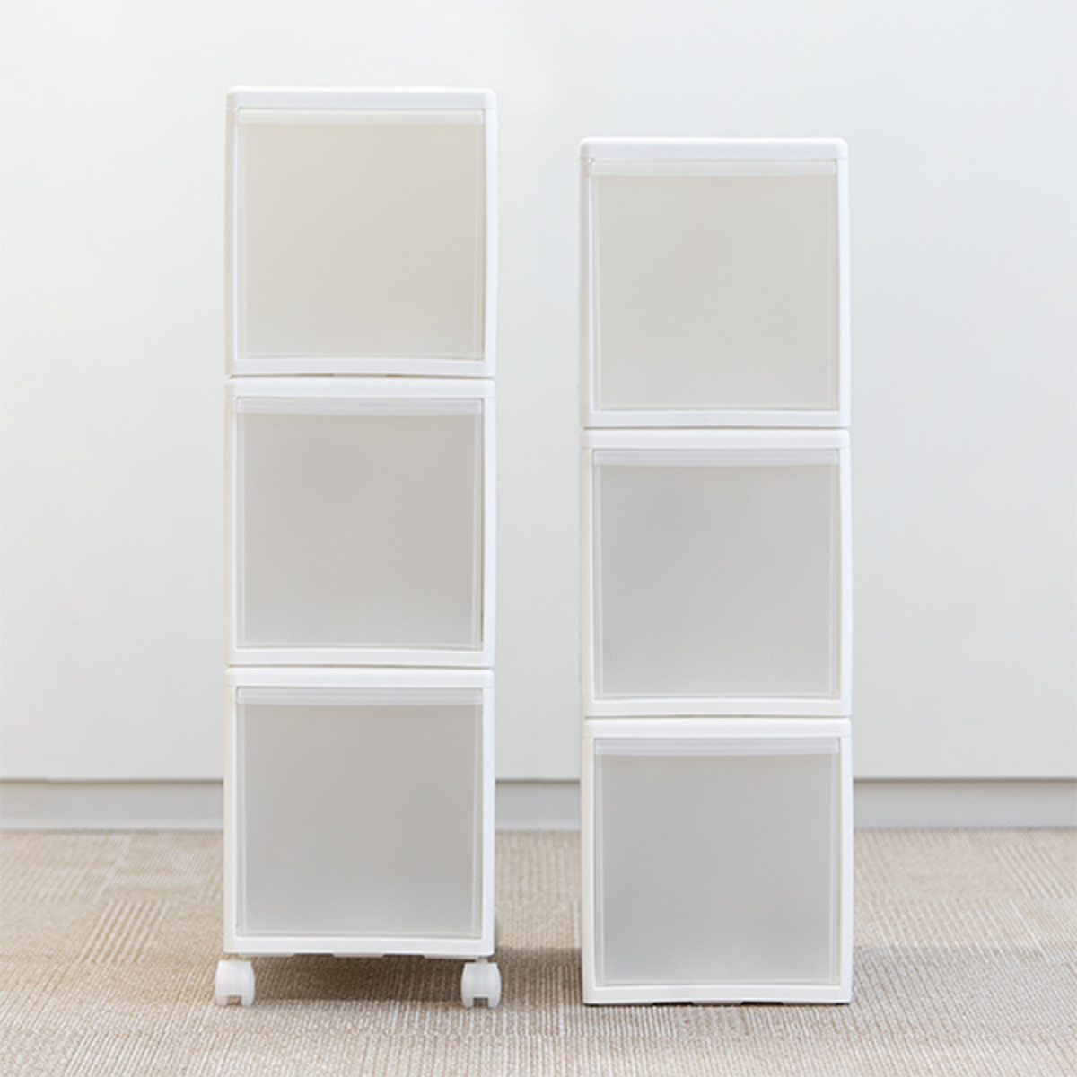 収納ケース ミディ L 幅26×奥行47×高さ28cm プラスチック 引き出し 収納 ( 収納ボックス 衣装 ケース ボックス 日本製 クローゼット収納 隙間収納 押入れ収納 キッチン 脱衣所 衣類 スタッキング 積み重ね 小物 リビング収納 ) 【ホワイト】 ホワイト