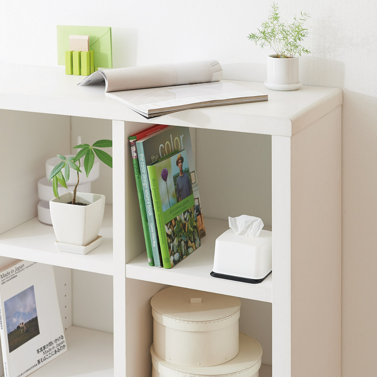 ティッシュケース 再生材 ハーフティッシュボックス スマホスタンド ( ティッシュ ハーフ ハーフサイズ スマホ スタンド 便利 収納 節約 コンパクト リビング キッチン 洗面所 再生プラスチック エコ インテリア 卓上 ) 【グレー】 グレー