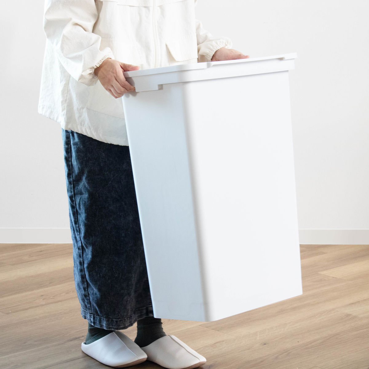 ゴミ箱 52L 屋外でも使えるダストボックス ワイド ライクイット ( ごみ箱 ゴミ袋対応可 ダストボックス ふた付き 分別 横開き ふた like-it ハンドル付き 薄型 奥行スリム DIY ふたを開けたまま固定 2分別 3分別 シンプル ) 【ホワイト】 ホワイト