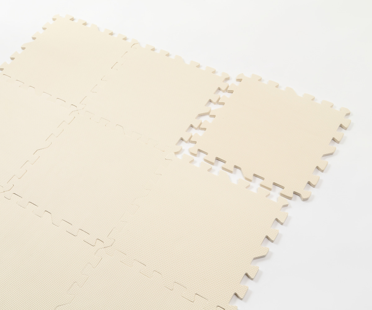 ジョイントマット 9枚入 0.5畳分 防音タイプ 30×30cm ( マット フロアマット 防音マット ジョイント パズルマット 防音 洗える 消臭 滑り止め 子ども お年寄り 高齢 9枚 30cm ) 【ベージュ】 ベージュ
