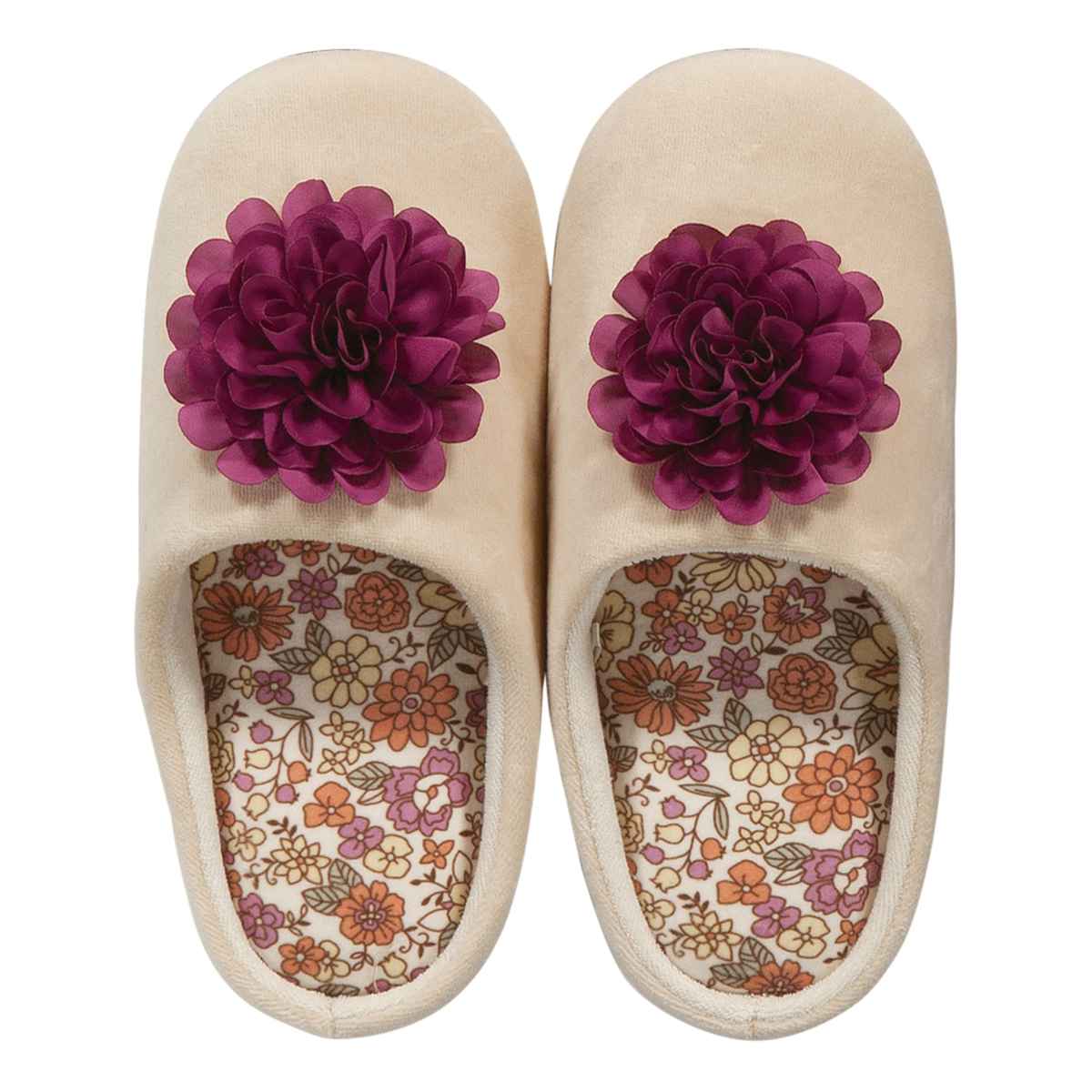 スリッパ シャーロット 花モチーフ付き 約22.0~24.0cm ( 花モチーフ 洗える 室内 来客用 レディース オールシーズン 花 小花柄 ふかふか かわいい ルームスリッパ トイレ インテリア雑貨 ネイルサロン サロン 静音 パタパタしない ) 【アイボリー】 アイボリー